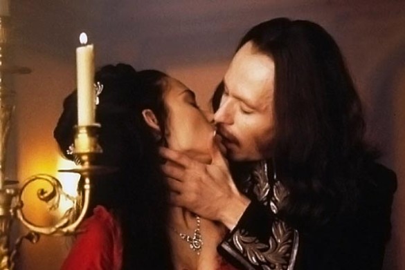 dracula_WEB